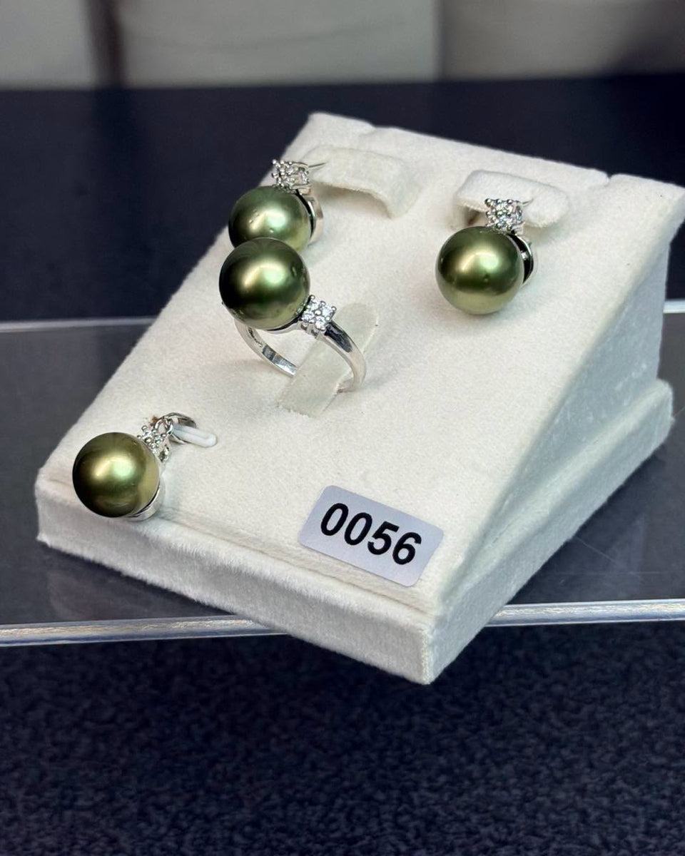 12mm Pistachio Green South Sea Pearl Set