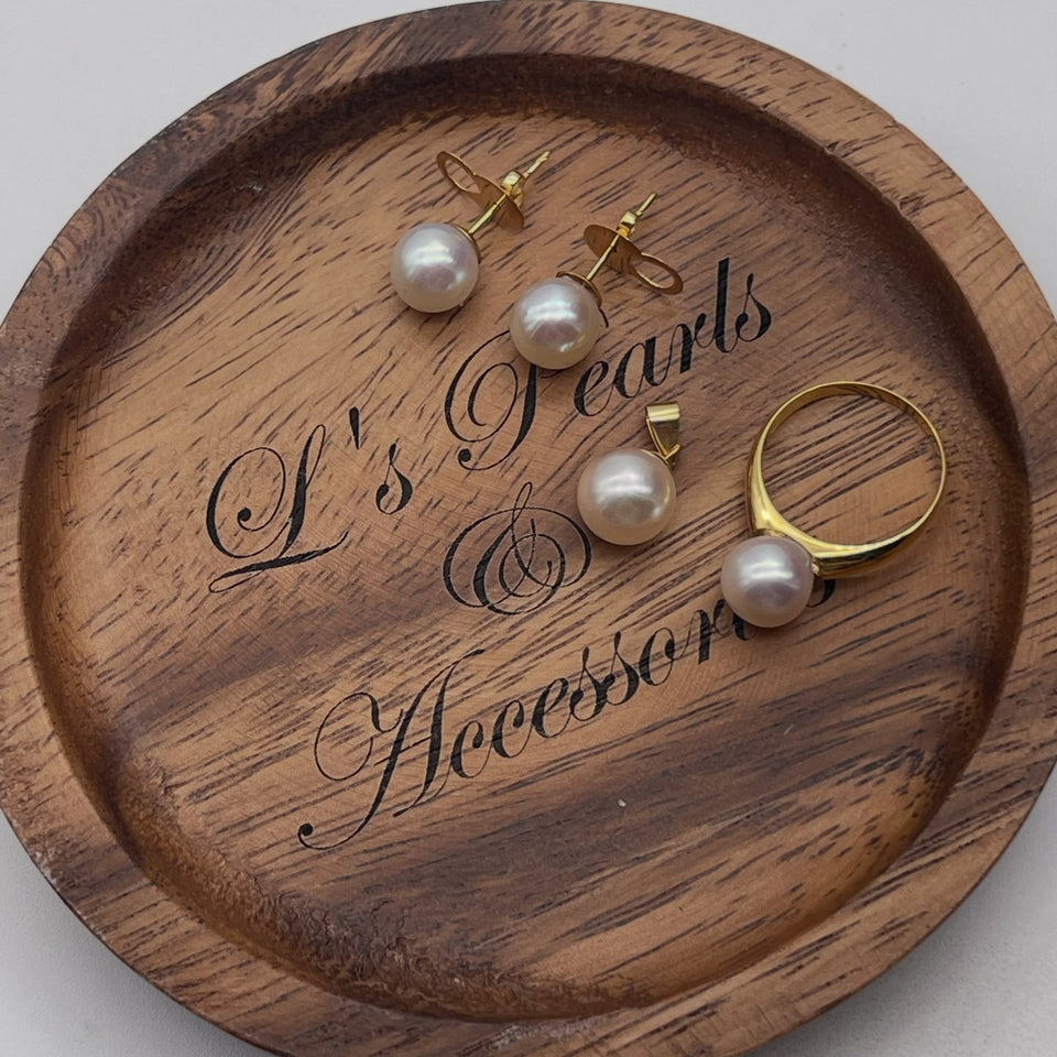 White south sea pearl set earrings ring pendant